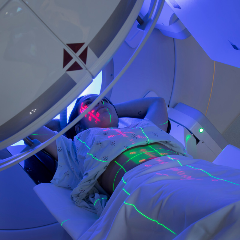 Techniques de traitement contre le cancer au Centre de radiothérapie Guillaume Le Conquérant. Le Havre